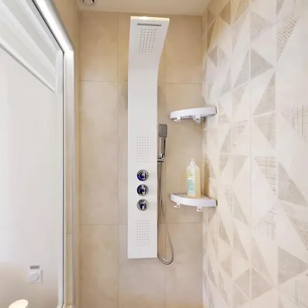 Naturiste De Standing 3* Heliopolis Ab Agde